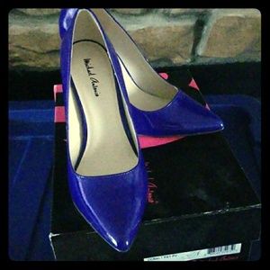  SOLD--Michael Antonio Women's Lamiss Navy Pump
